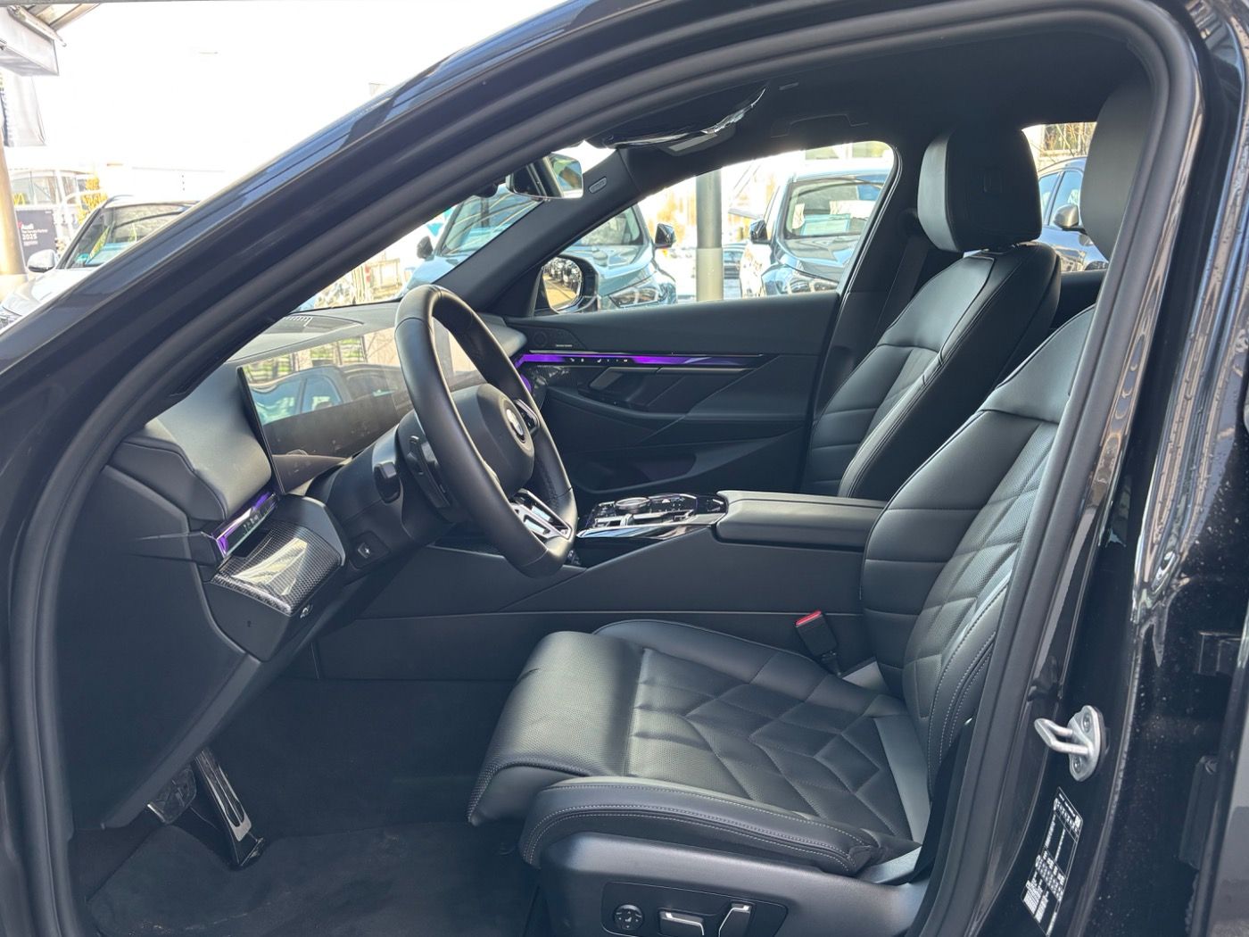 BMW 520d Lim. M-Sport 20-Zoll/AHK GARANTIE-06/2030 foto 16