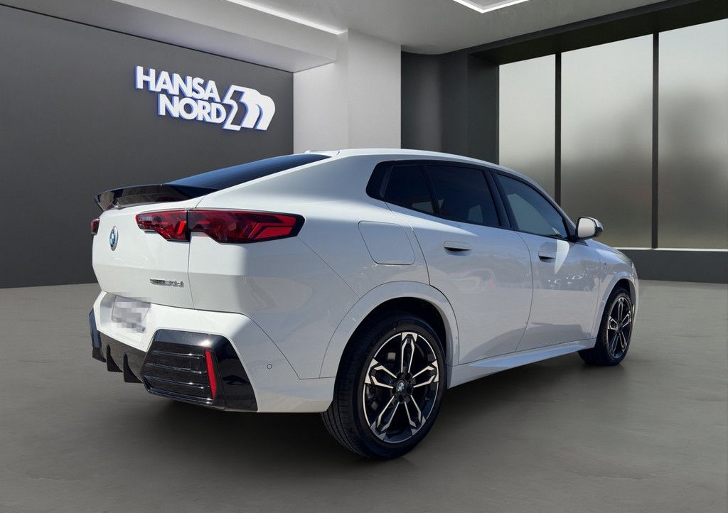 BMW X2 sDrive20d M-SPORT LED NAVI KAMERA 19" AHK foto 2