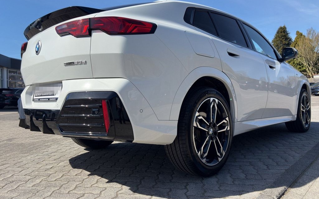BMW X2 sDrive20d M-SPORT LED NAVI KAMERA 19" AHK foto 24