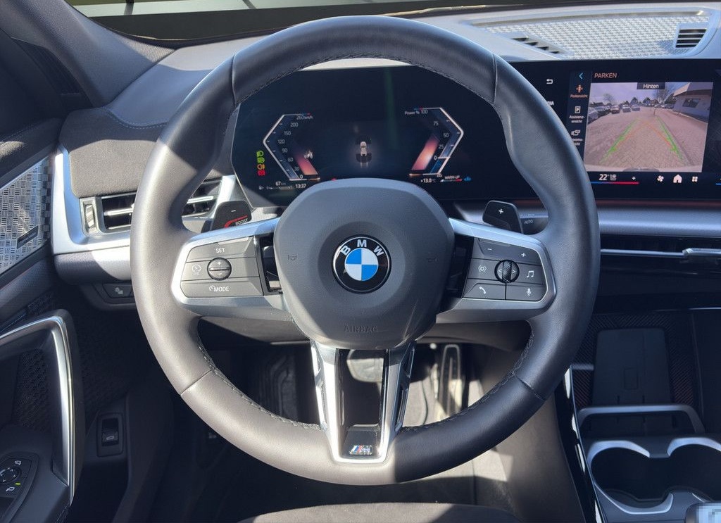 BMW X2 sDrive20d M-SPORT LED NAVI KAMERA 19" AHK foto 9