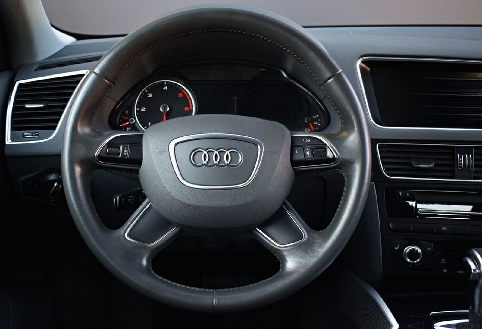 Audi Q5 3.0 TDI QUATTO/S-TRONIC/KLIMA/TEMPOMAT/NAVI foto 11