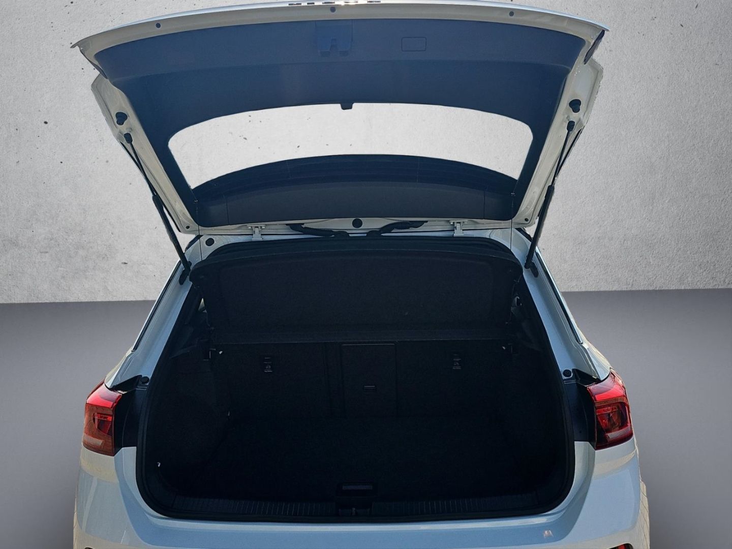 Volkswagen T-Roc R-Line 1.0 TSI  Navi*LED*Sportpaket foto 7