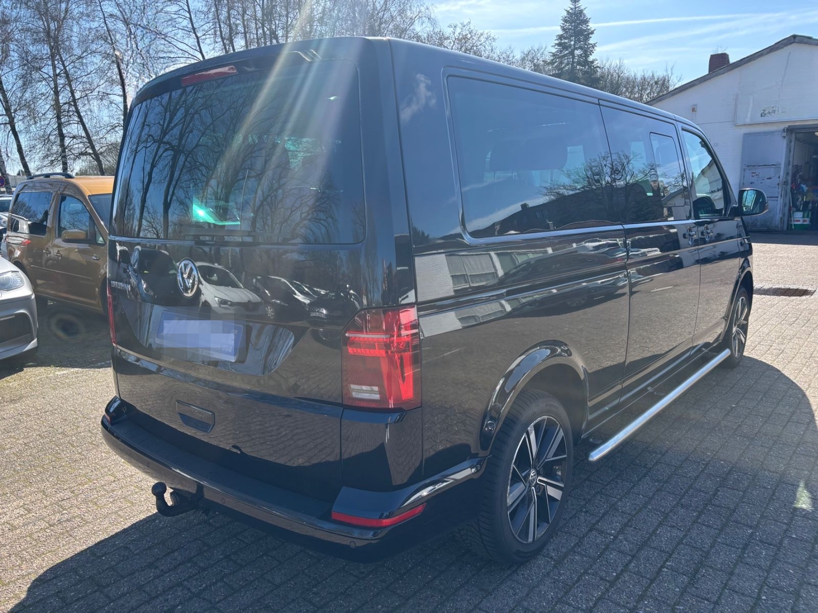 Volkswagen T6.1 Multivan 150PS DSG LR lang LED Virtual AHK foto 13