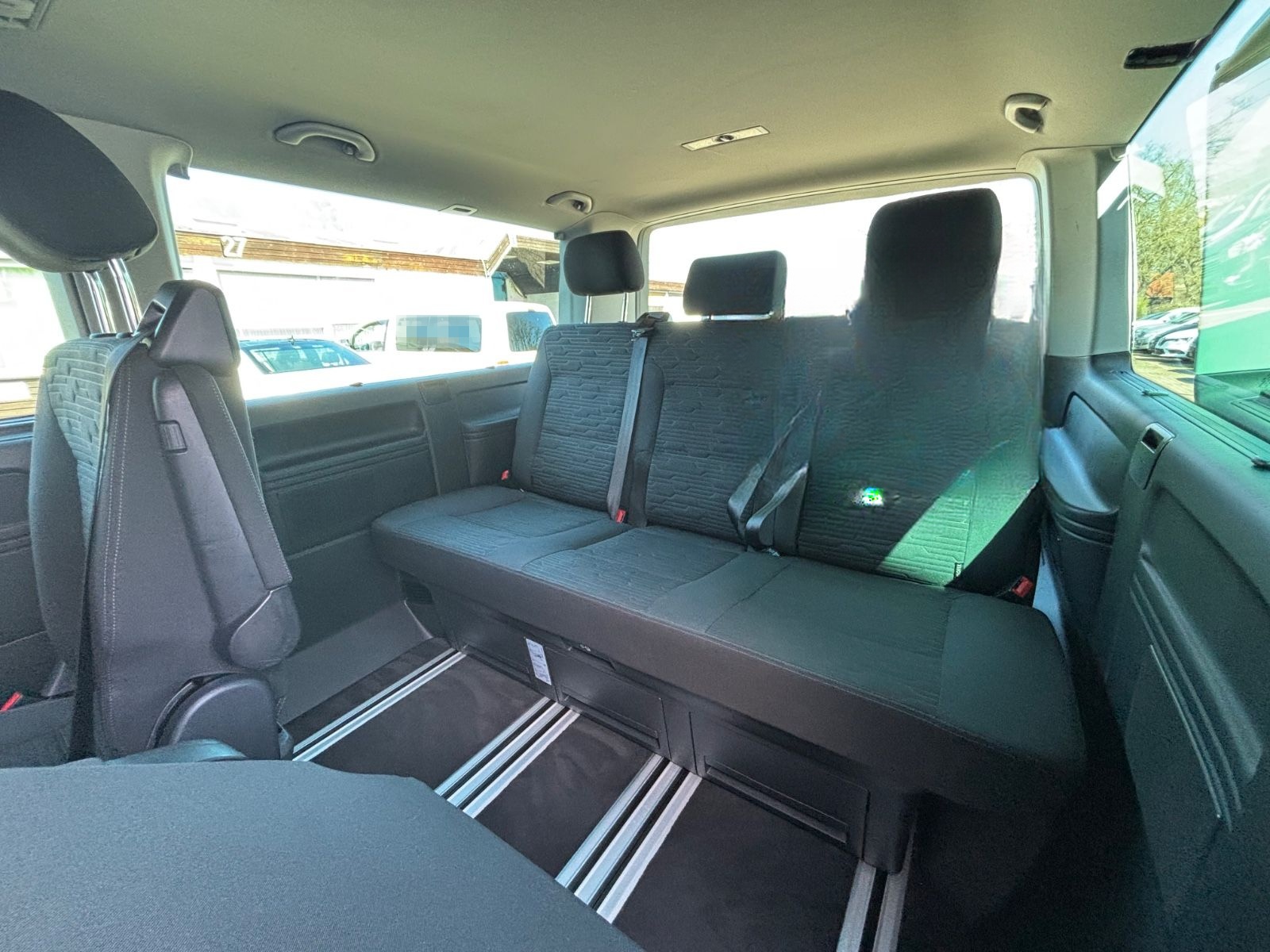 Volkswagen T6.1 Multivan 150PS DSG LR lang LED Virtual AHK foto 16