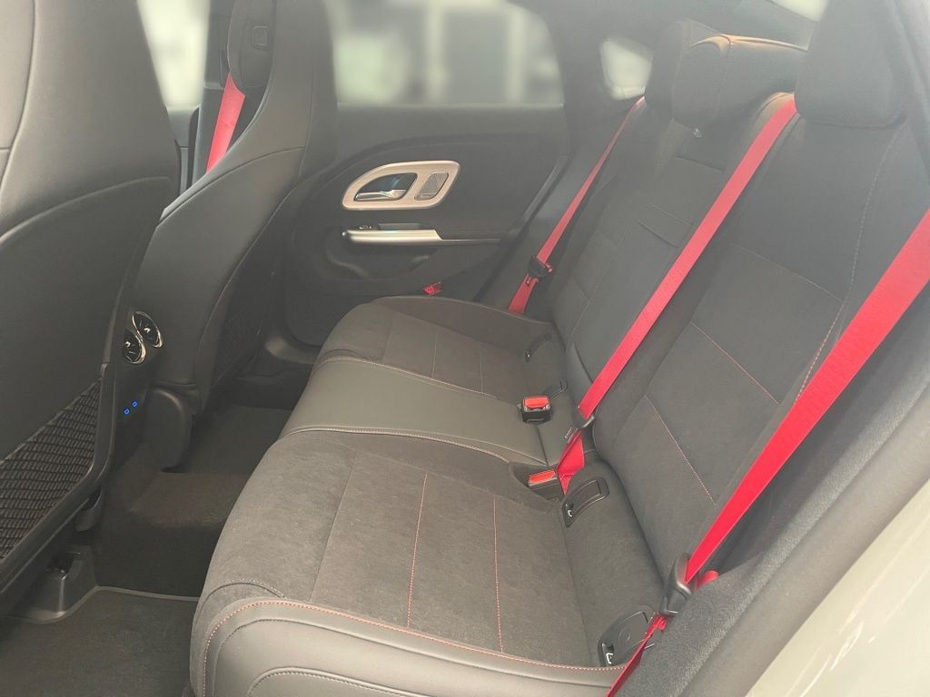 Mercedes-Benz CLA 220 4M +AMG+NIGHT+AHK+SUPERSCREEN+BURM+MEMOR foto 11