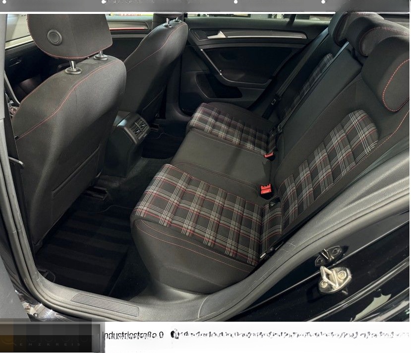 Volkswagen Golf GTI 2.0 TSI DSG *LED*R-KAMERA*DIGITALTACHO* foto 13