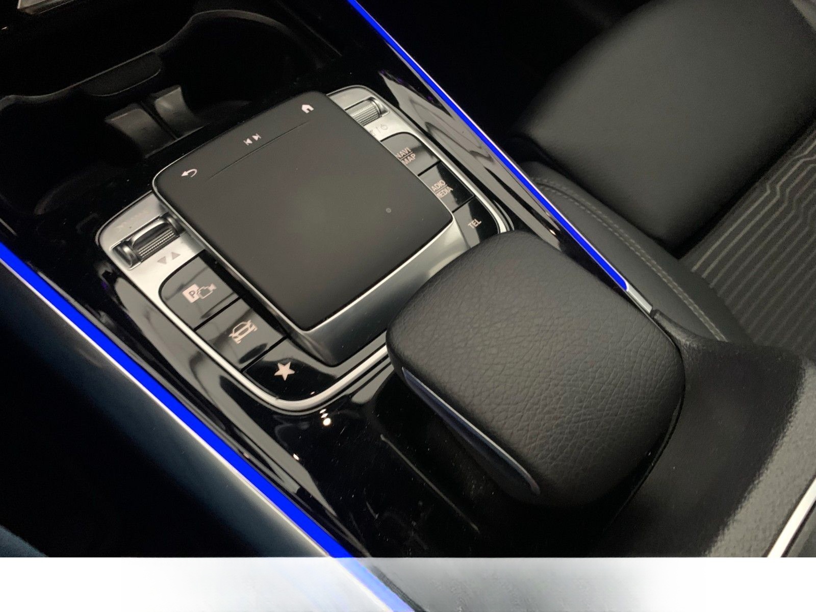 Mercedes-Benz B 200 EDITION 19 LEDER | WIDESCREEN | KAM | AHK foto 16