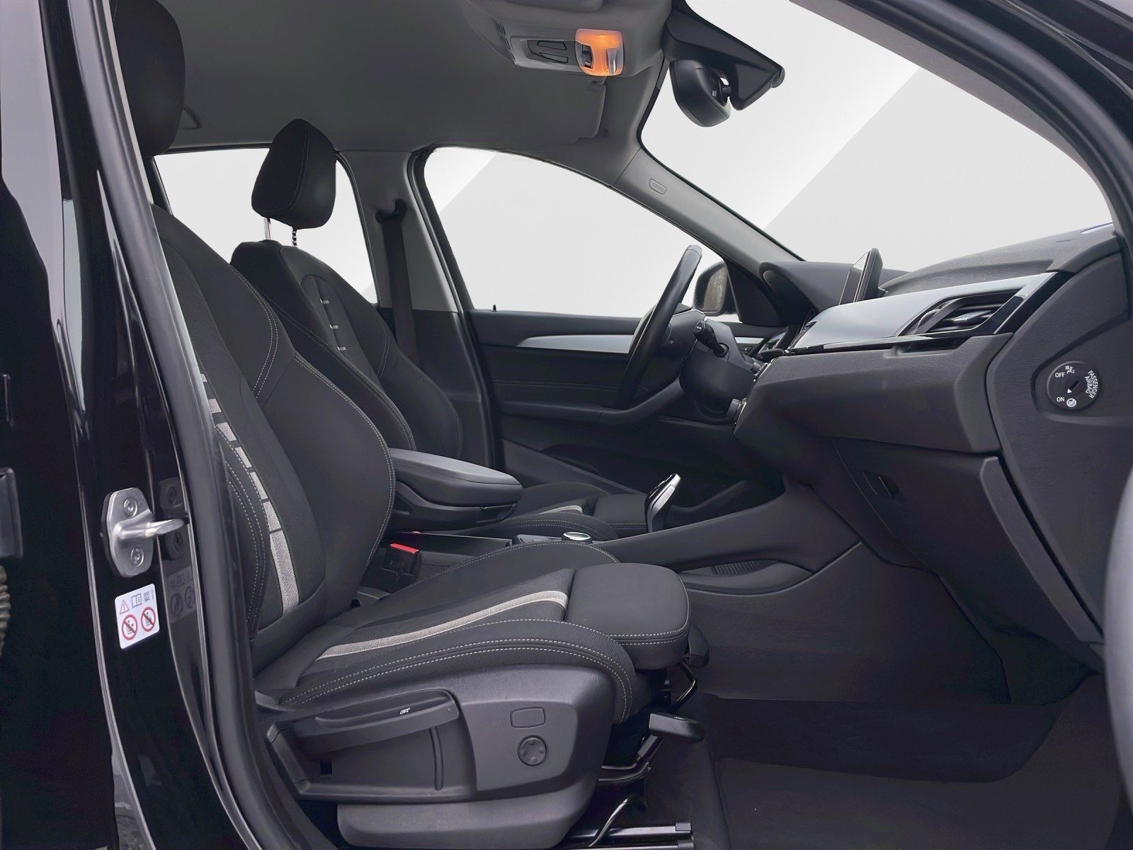 BMW X1 sDrive18i Navi | Sitzhz. | Parkassistent | DA foto 14