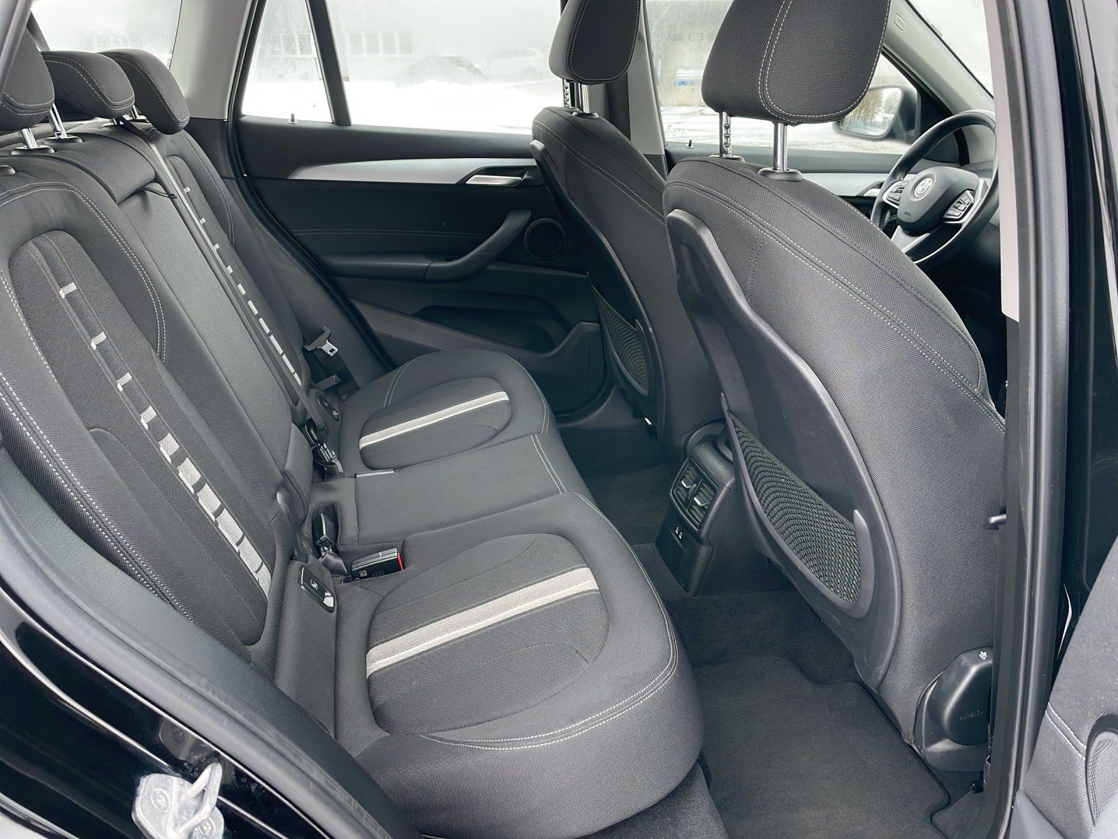 BMW X1 sDrive18i Navi | Sitzhz. | Parkassistent | DA foto 16