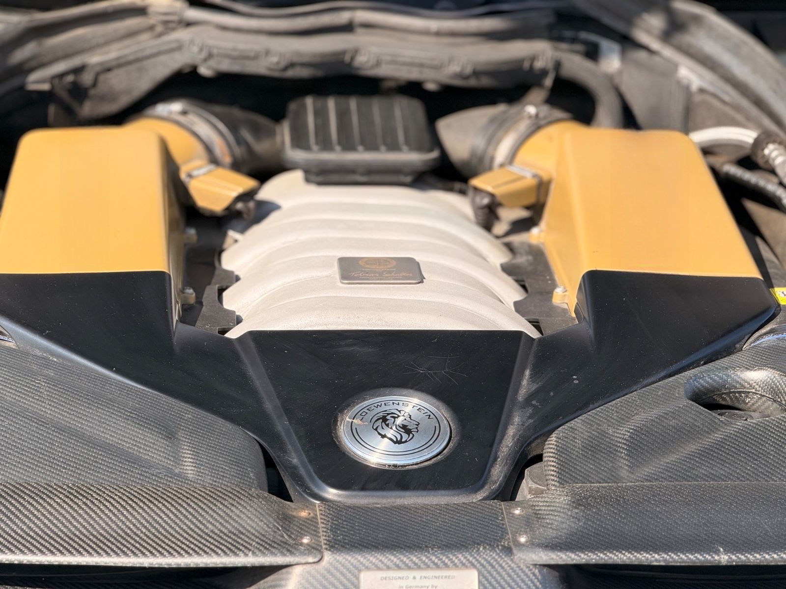 Mercedes-Benz C 63 AMG *LOEWENSTEIN 569 PS* foto 12