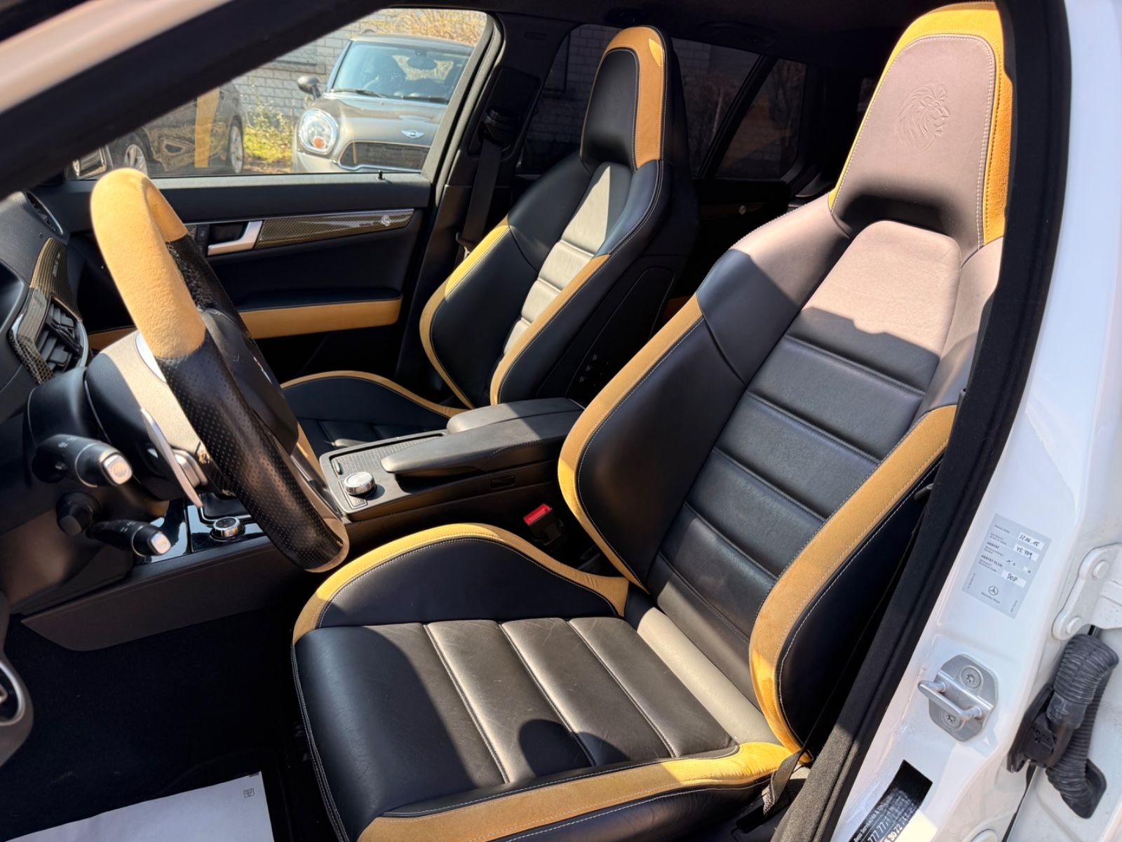 Mercedes-Benz C 63 AMG *LOEWENSTEIN 569 PS* foto 15