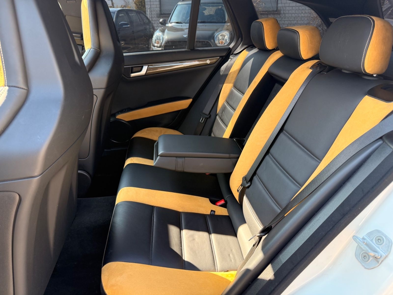 Mercedes-Benz C 63 AMG *LOEWENSTEIN 569 PS* foto 18