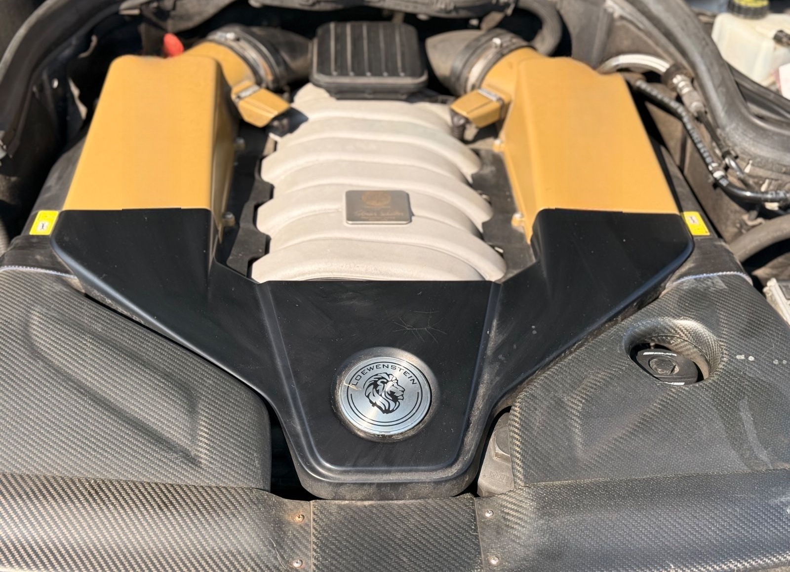 Mercedes-Benz C 63 AMG *LOEWENSTEIN 569 PS* foto 10