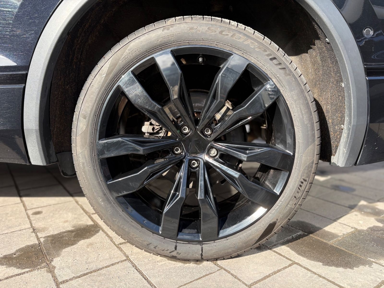 Volkswagen Tiguan Allspace Highline 4Motion R-Line foto 9