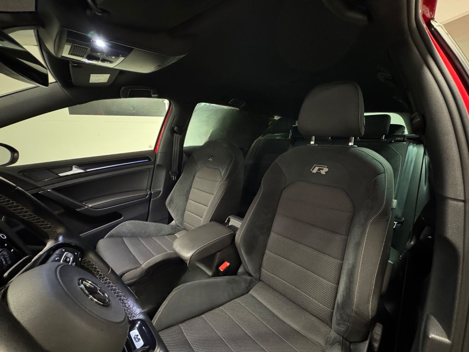 Volkswagen Golf VII Variant R BMT/Start-Stopp 4Motion foto 18