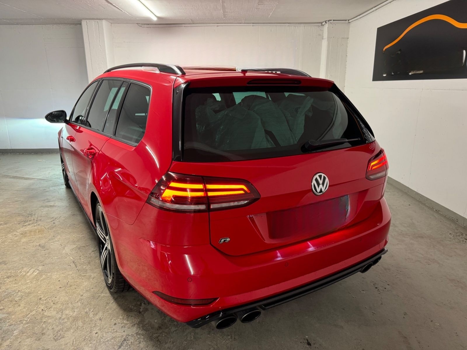 Volkswagen Golf VII Variant R BMT/Start-Stopp 4Motion foto 21