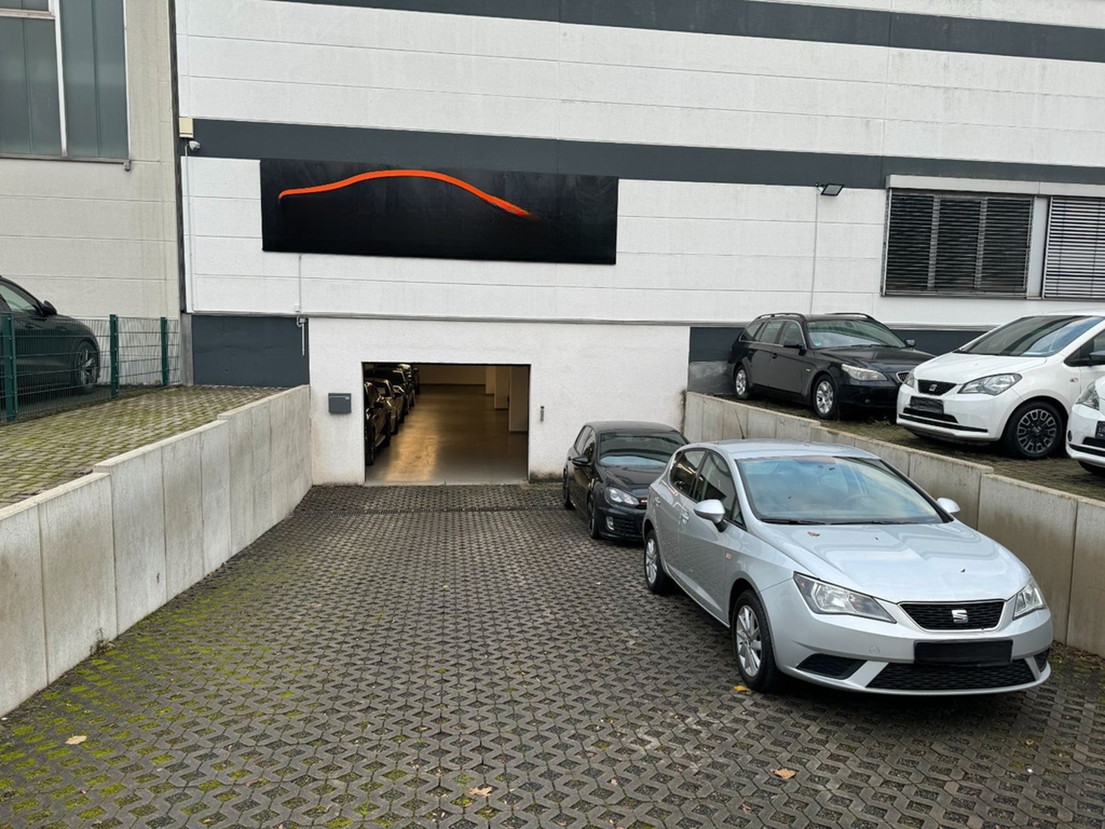 Volkswagen Golf VII Variant R BMT/Start-Stopp 4Motion foto 29
