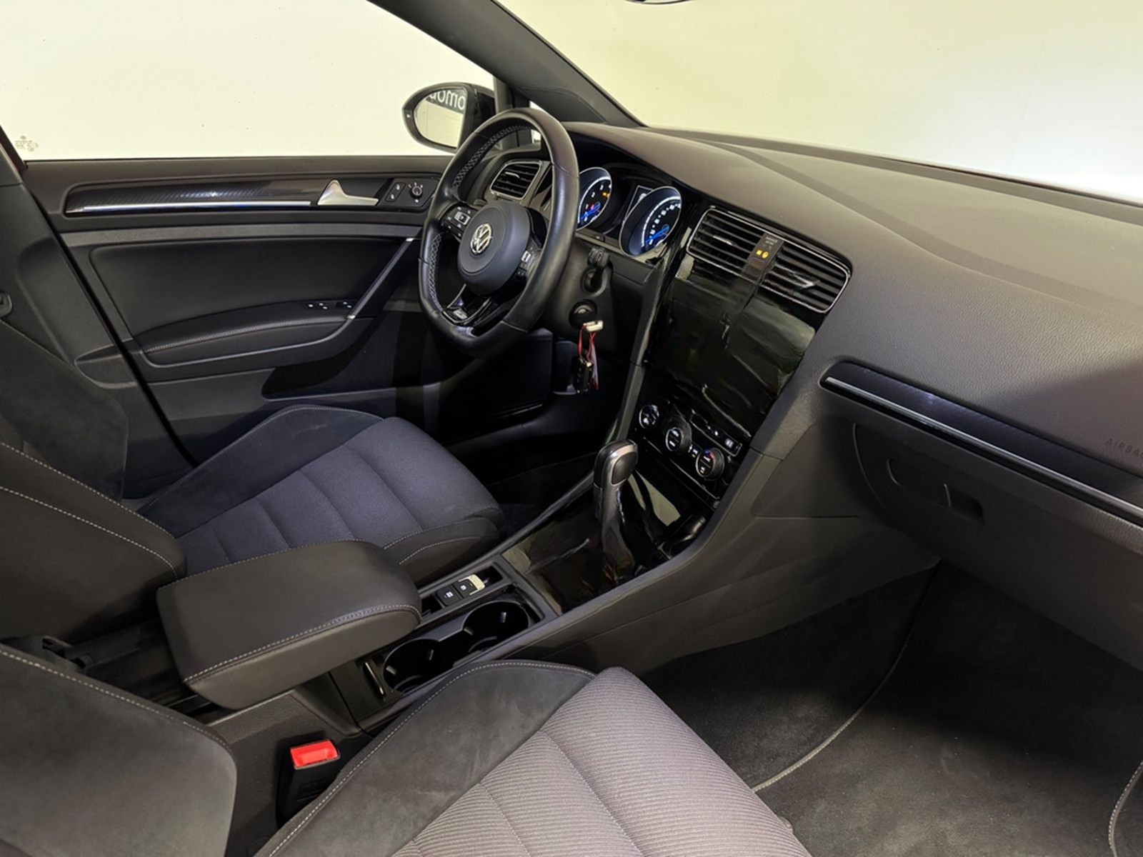 Volkswagen Golf VII Variant R BMT/Start-Stopp 4Motion foto 6