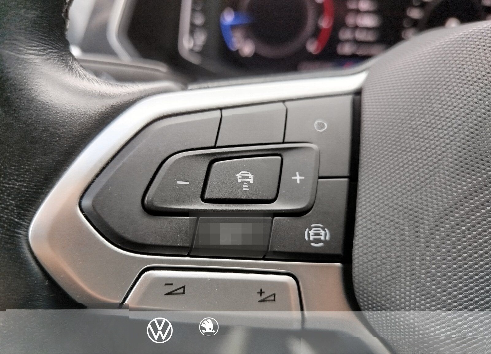 Volkswagen Tiguan Allspace 1.5 TSI Life AHK Navi Kamera foto 11
