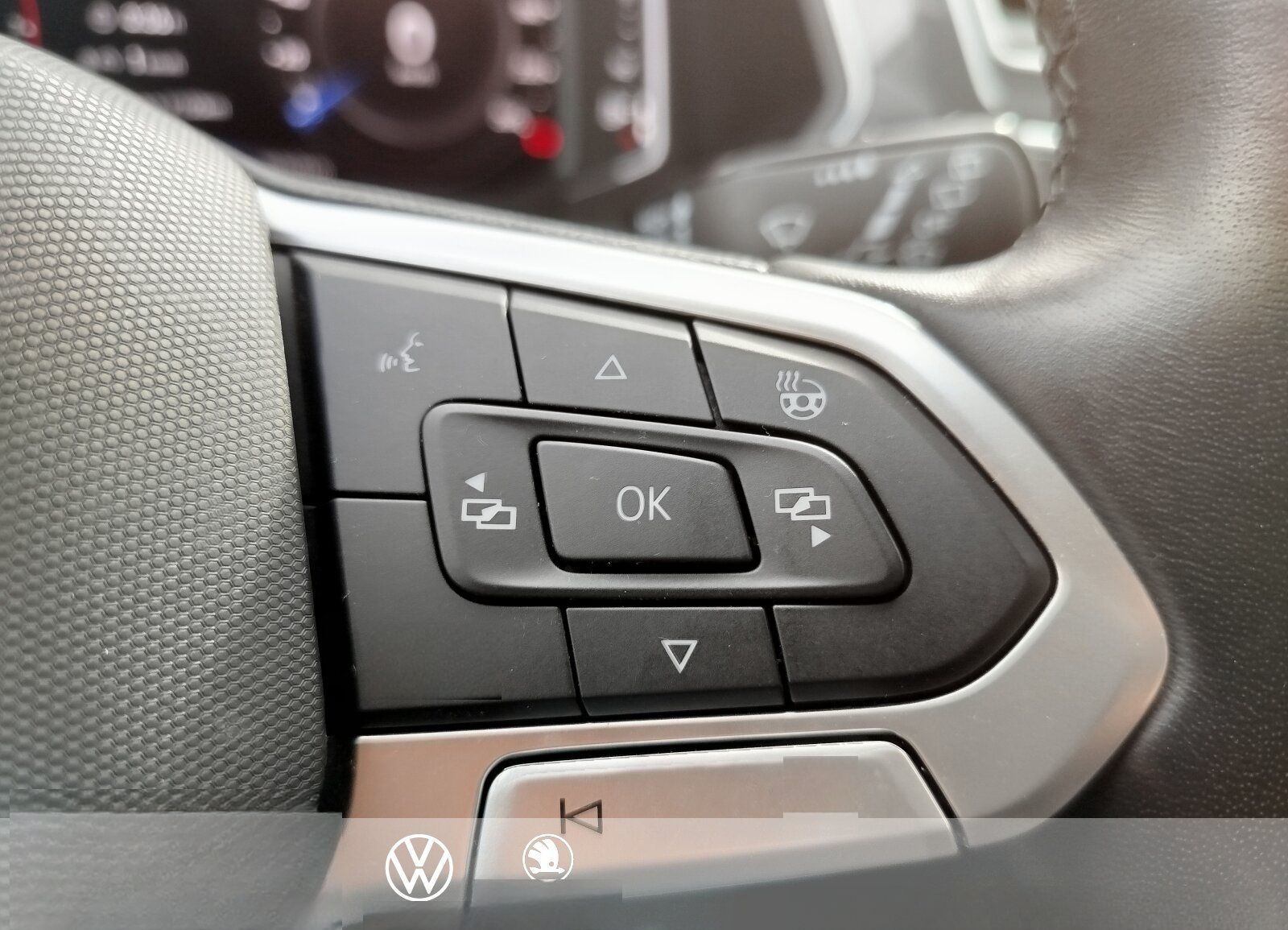 Volkswagen Tiguan Allspace 1.5 TSI Life AHK Navi Kamera foto 12