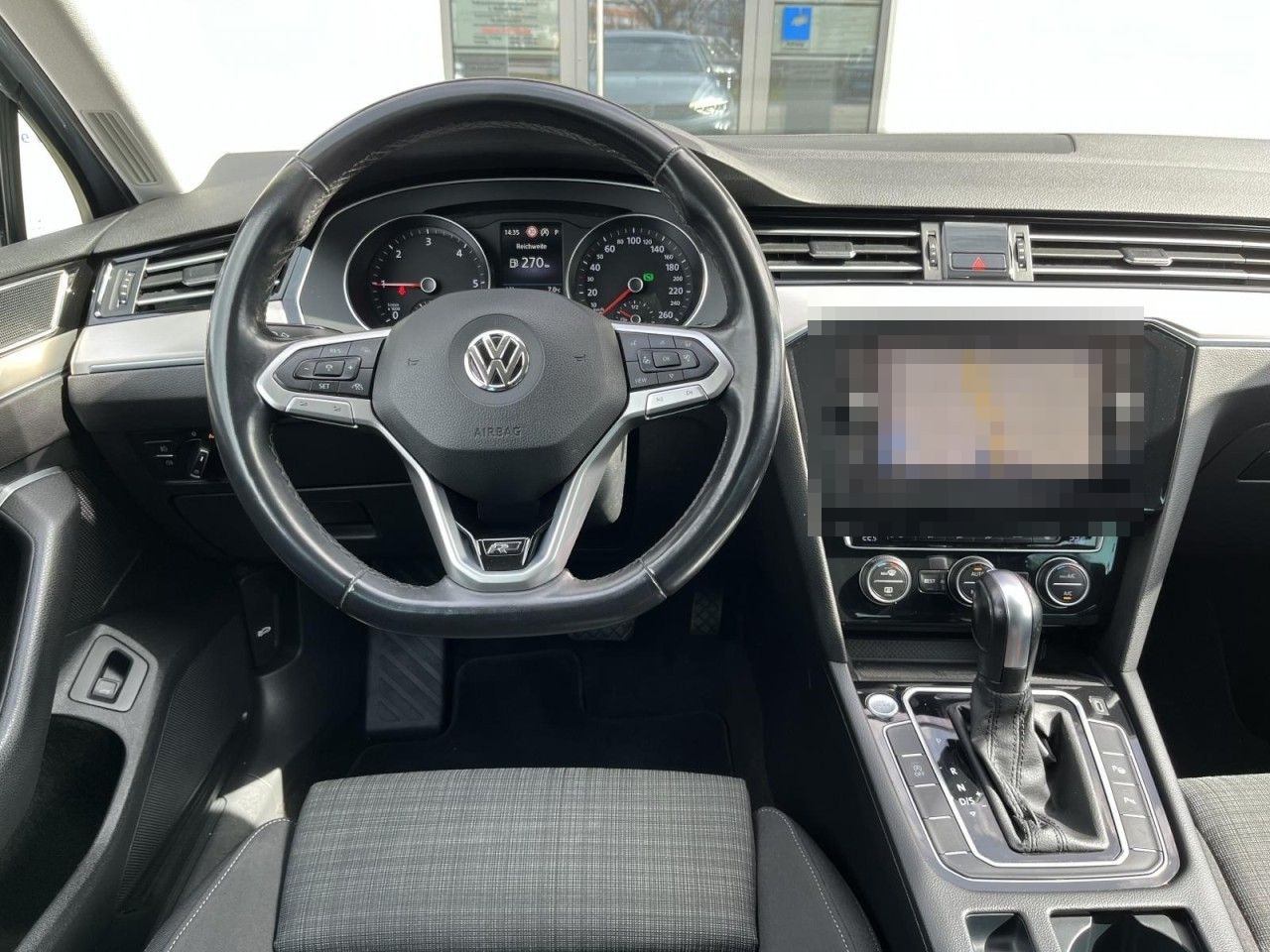 Volkswagen Passat Variant 2,0 l TDI DSG Business (IQLight+N foto 13