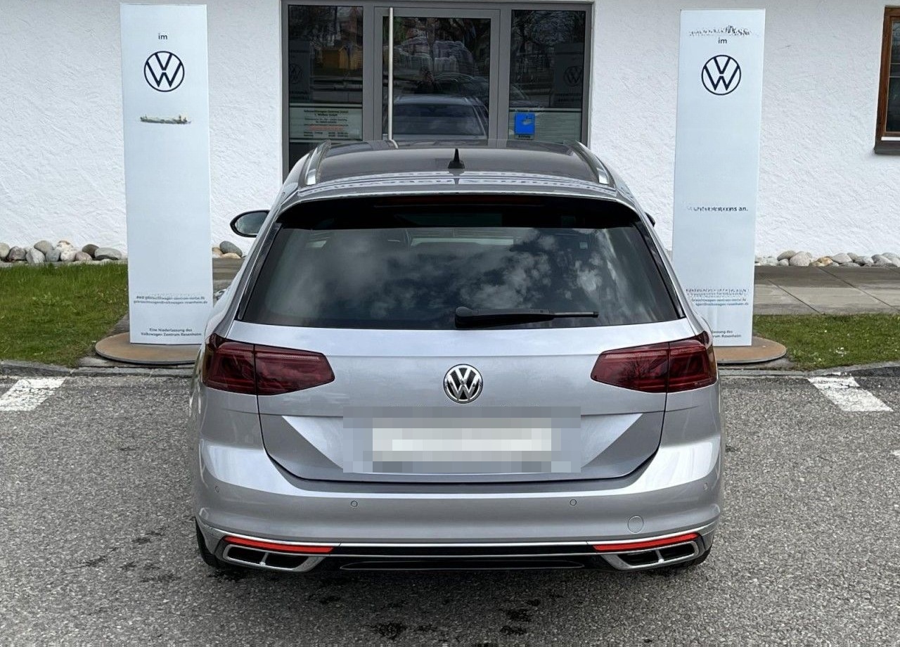 Volkswagen Passat Variant 2,0 l TDI DSG Business (IQLight+N foto 6