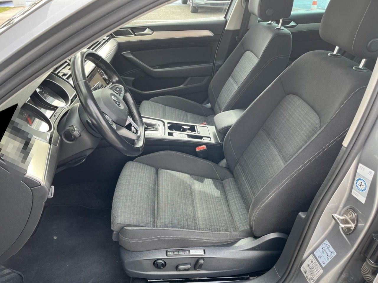 Volkswagen Passat Variant 2,0 l TDI DSG Business (IQLight+N foto 8