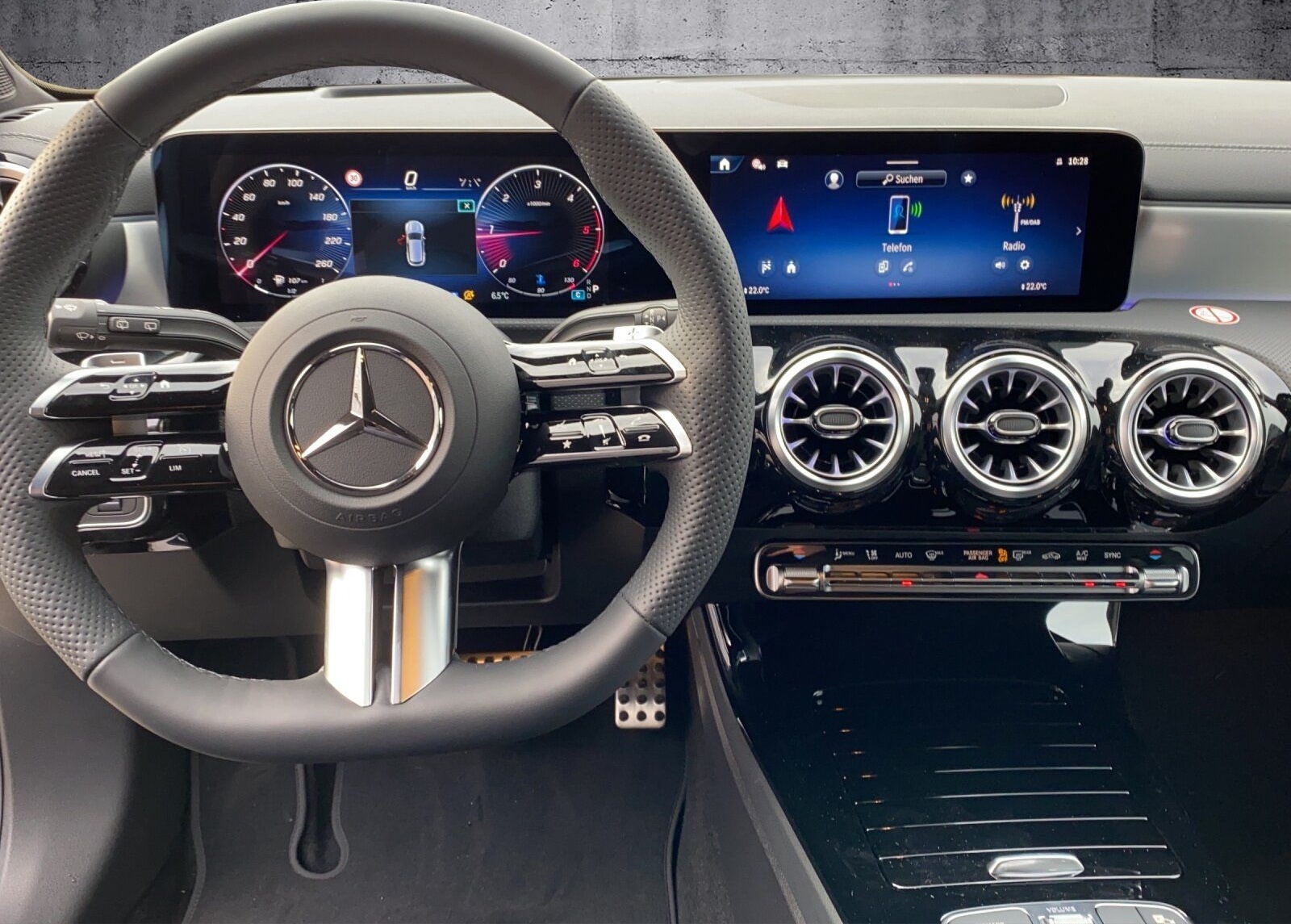Mercedes-Benz CLA 220 d SB AMG+PANO+360°+MEMORY+HUD+MLED+KEYL foto 10