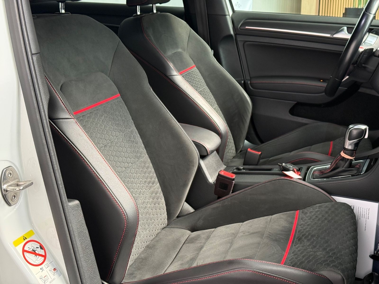 Volkswagen Golf VII Lim. GTI Performance/PURE-WHITE/ACC/LED foto 16