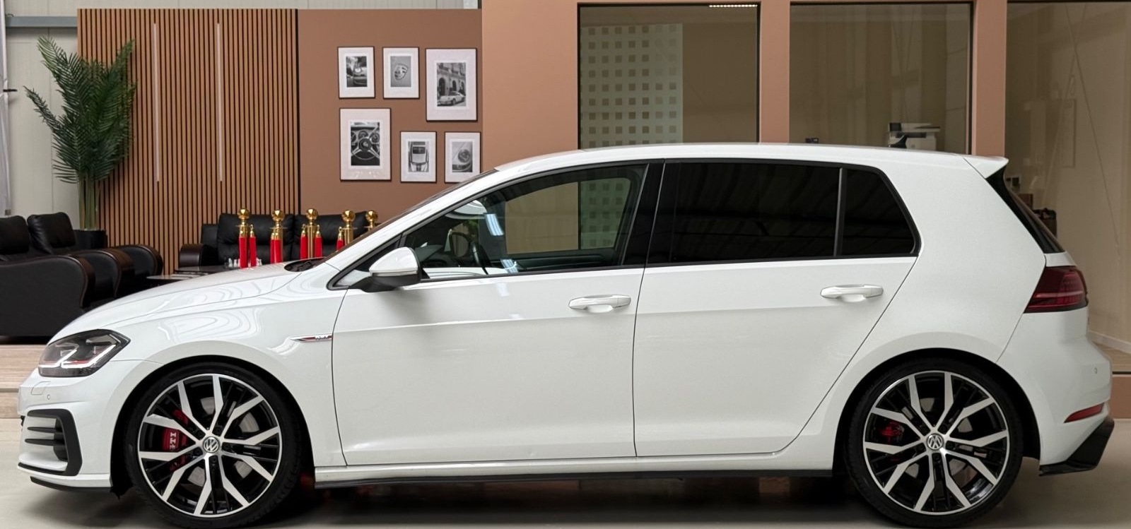 Volkswagen Golf VII Lim. GTI Performance/PURE-WHITE/ACC/LED foto 4