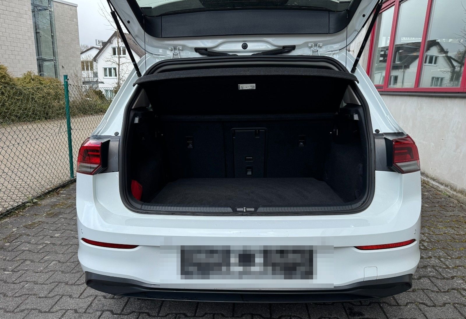 Volkswagen Golf VIII 2.0 TDI Lim. Life 1.HD~DSG~LED~RFK~AHK foto 17
