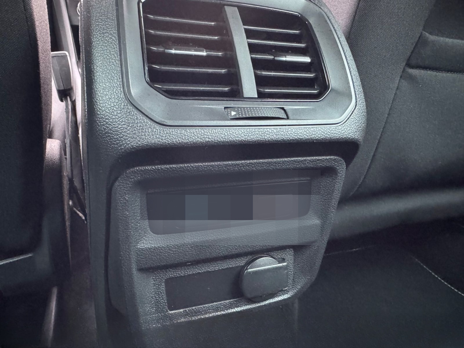 Volkswagen Tiguan Join 2.0 TDI*1.HAND*KLIMA*NAVI*SHZ*AHK*PD foto 23