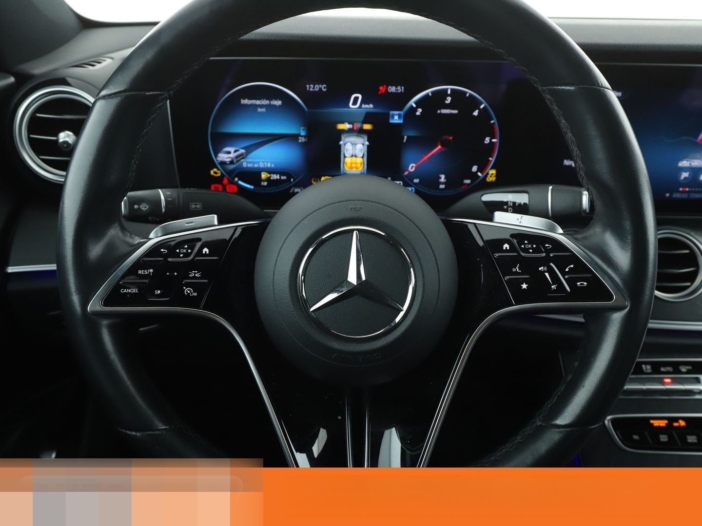 Mercedes-Benz E 220 d Avantgarde Aut.*BURMESTER*360CAM*MULTIBE foto 19
