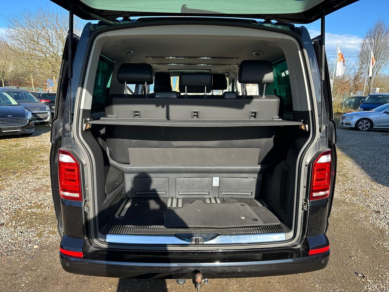 Volkswagen T6 Multivan Multivan Generation Six foto 15