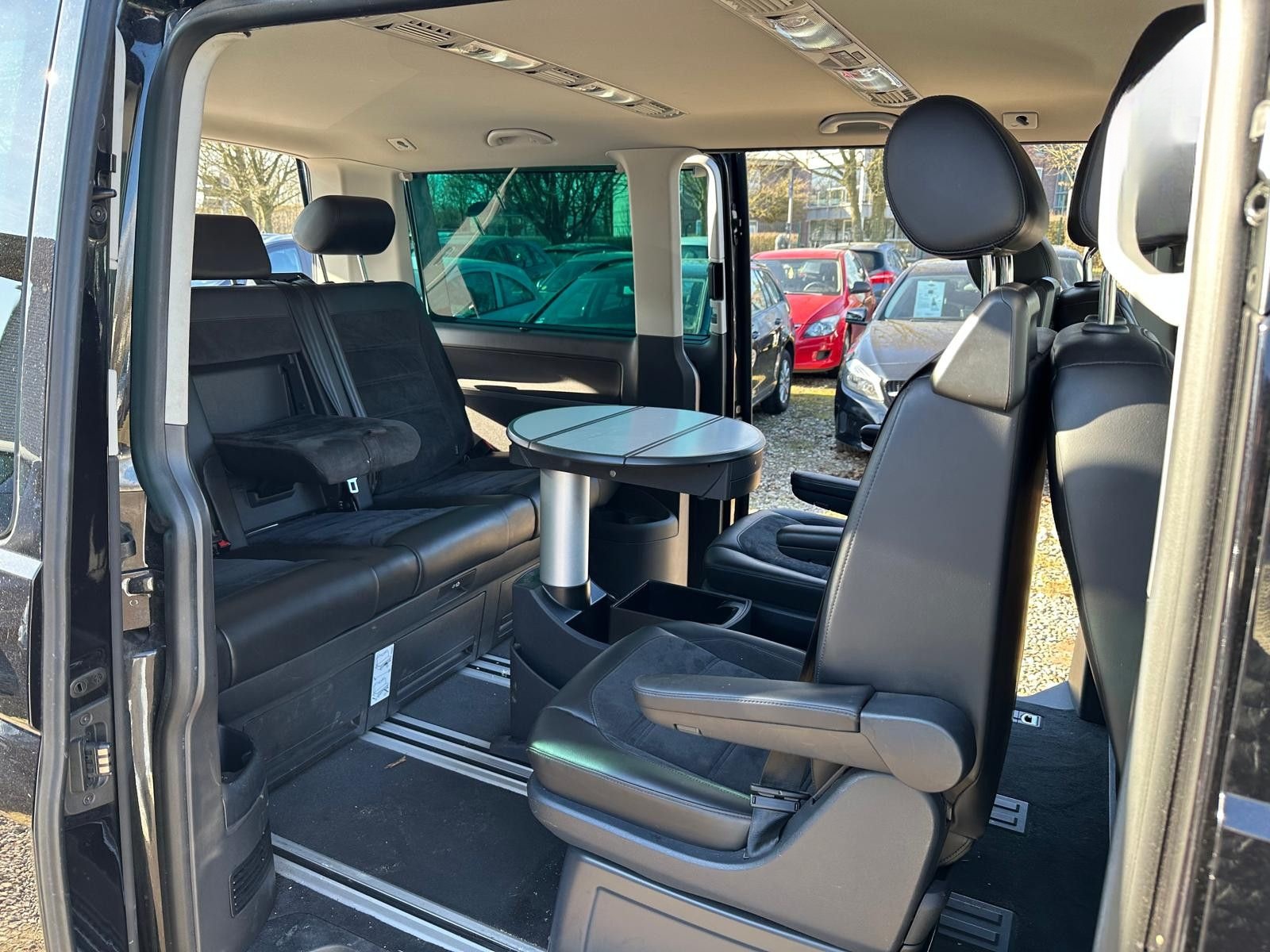 Volkswagen T6 Multivan Multivan Generation Six foto 16