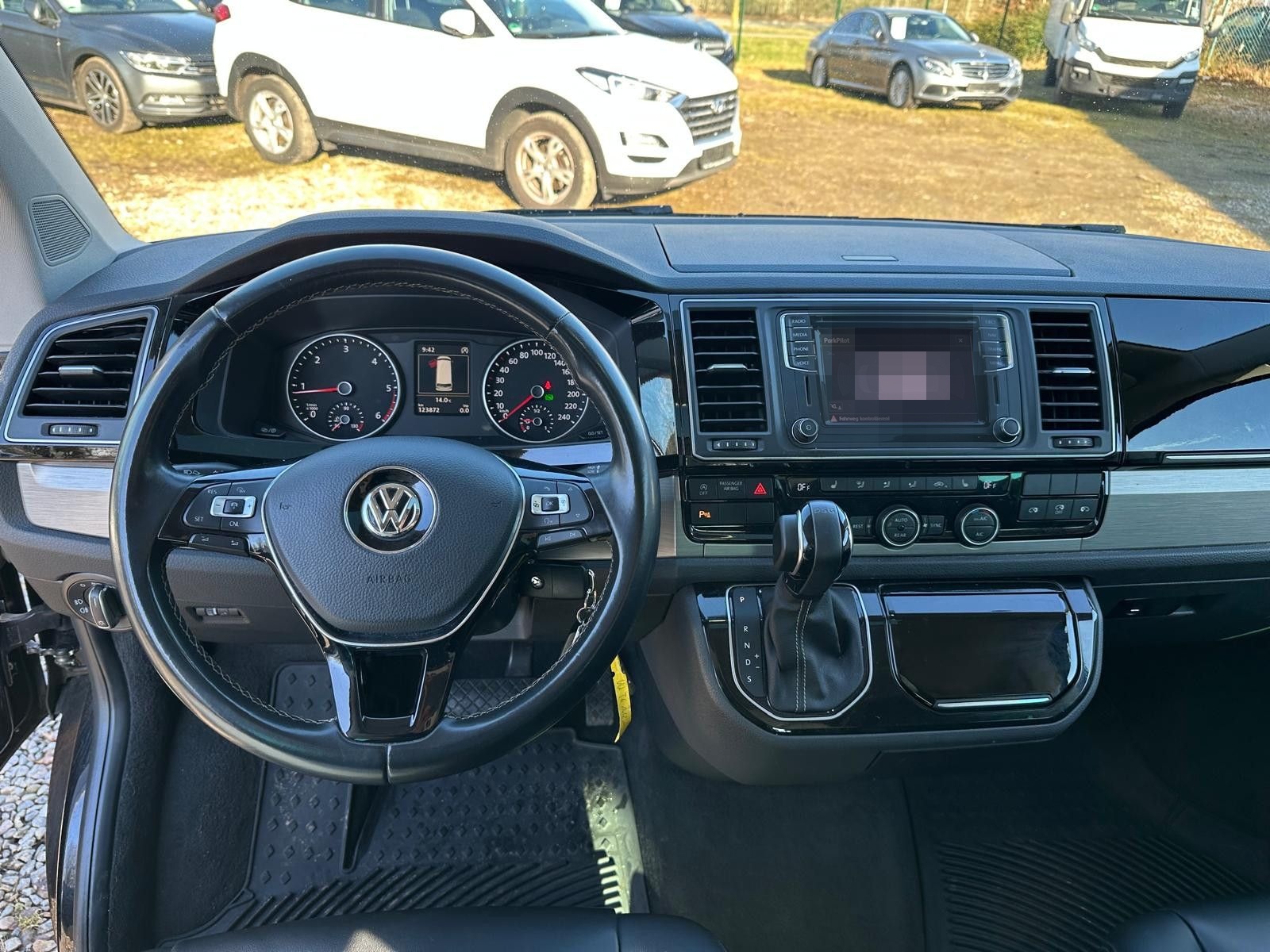 Volkswagen T6 Multivan Multivan Generation Six foto 10
