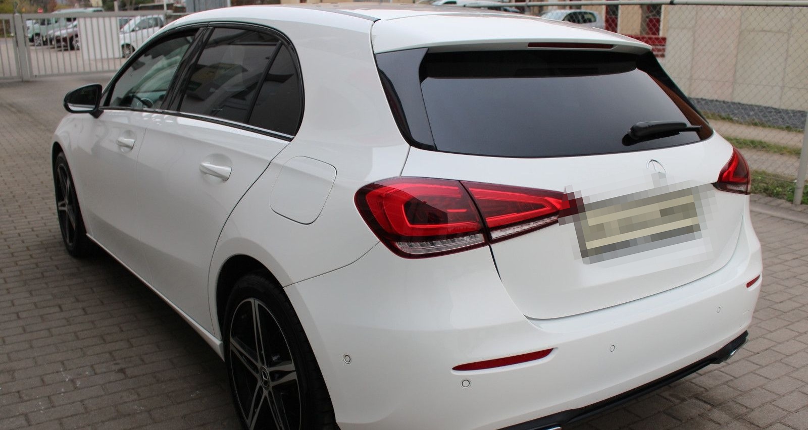 Mercedes-Benz A 200 Progressive Kamera LED Navi RS SHZ Tempoma foto 2