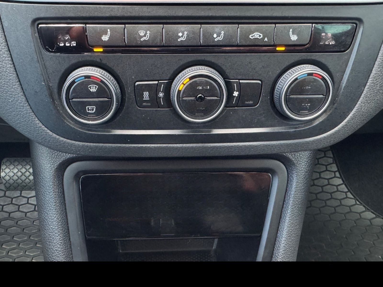 Volkswagen Sharan Comfortline 1.HAND*DSG*NAVI*PANO*7-SITZER foto 22