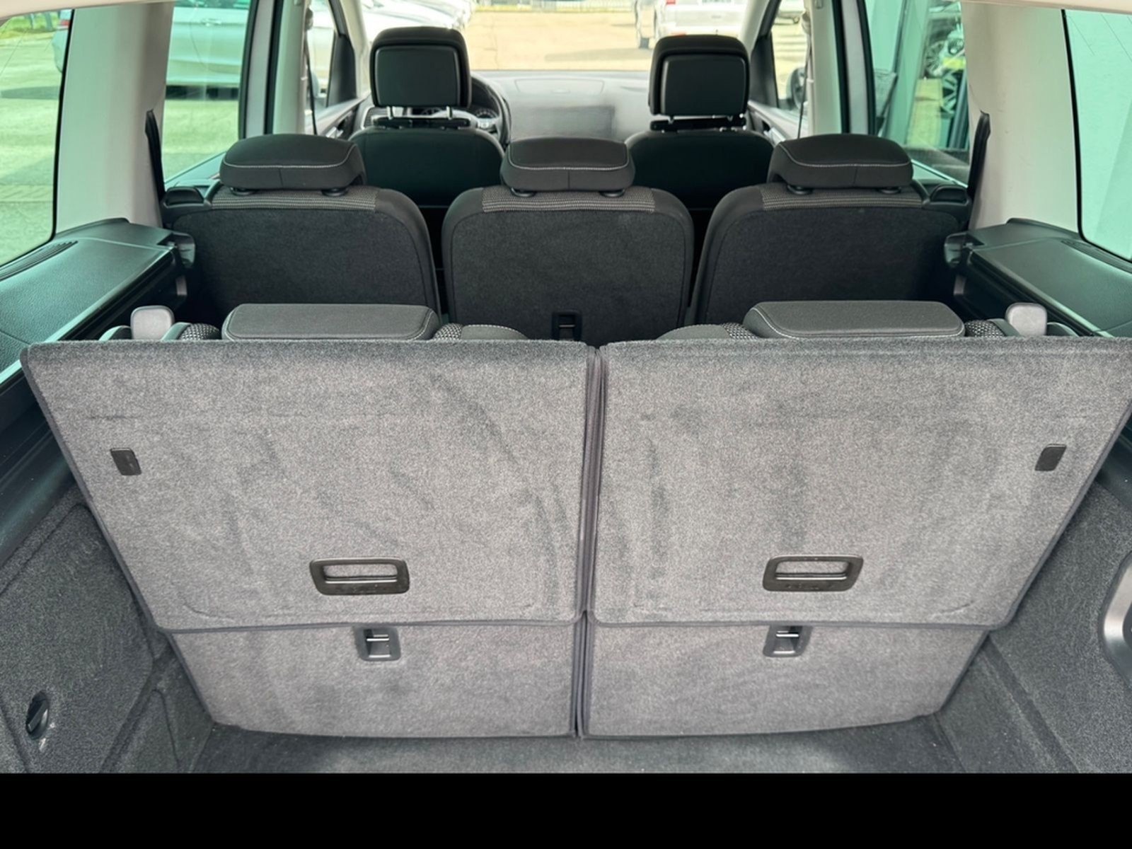 Volkswagen Sharan Comfortline 1.HAND*DSG*NAVI*PANO*7-SITZER foto 30