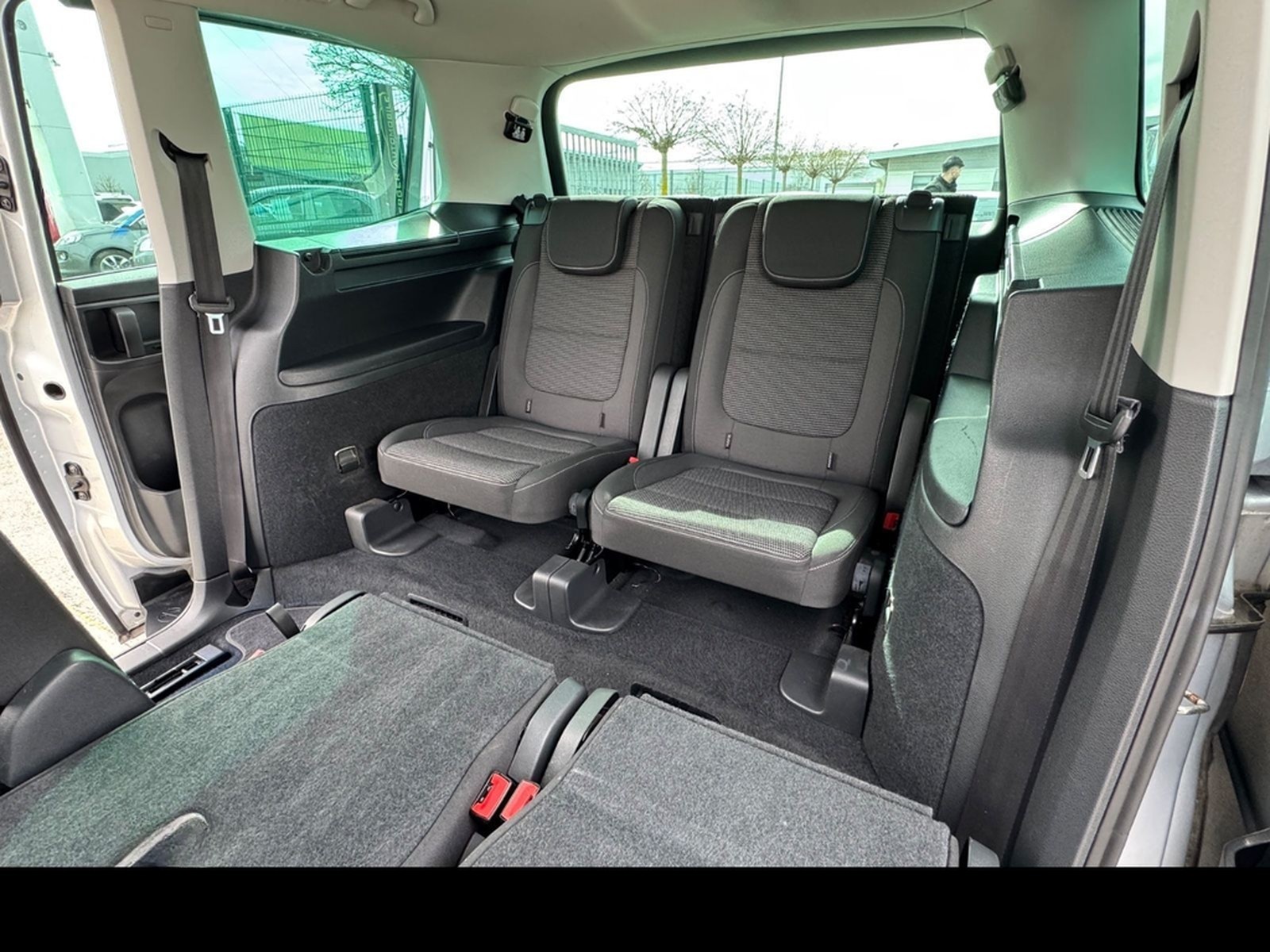 Volkswagen Sharan Comfortline 1.HAND*DSG*NAVI*PANO*7-SITZER foto 43