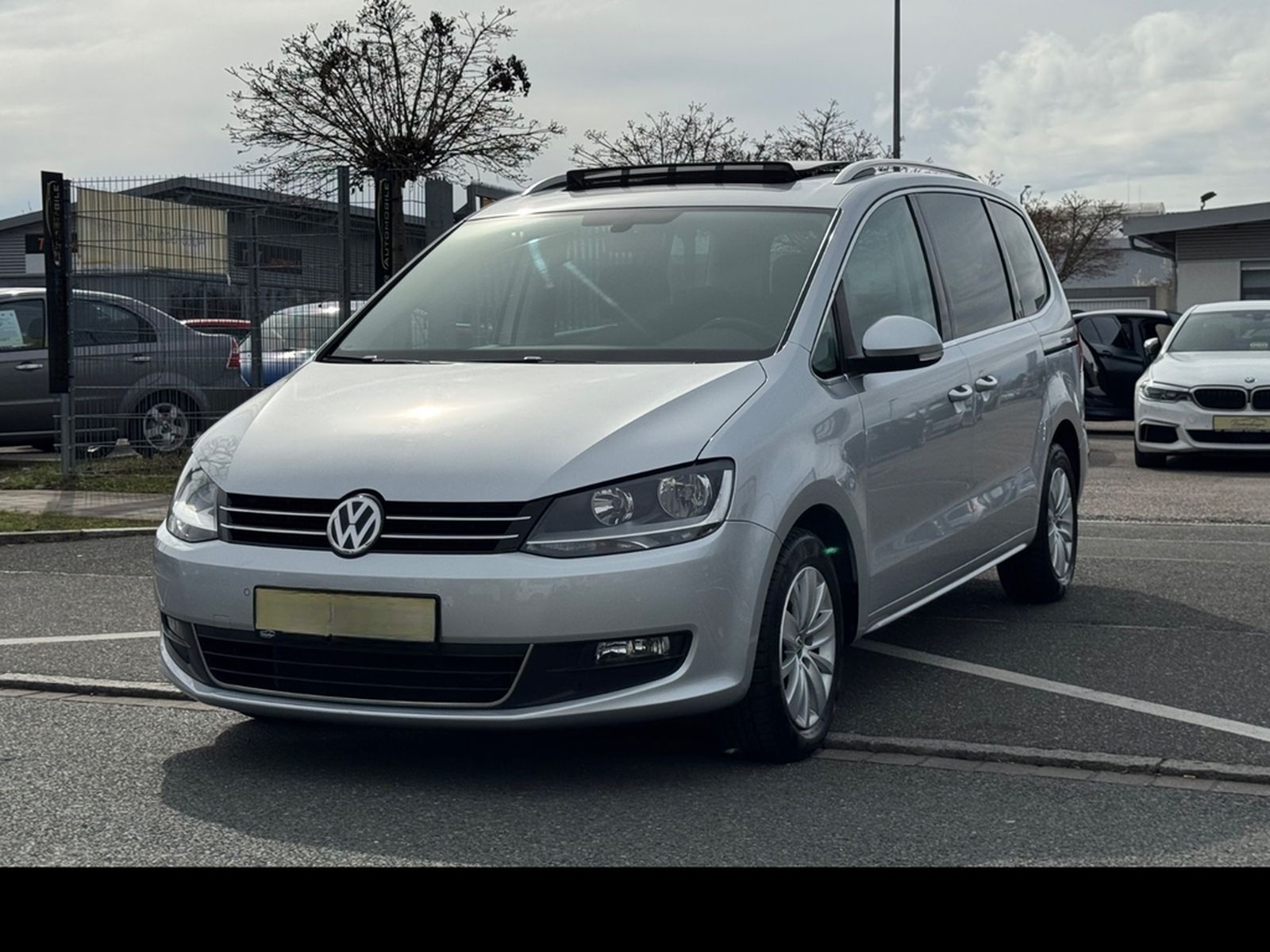 Volkswagen Sharan Comfortline 1.HAND*DSG*NAVI*PANO*7-SITZER foto 47