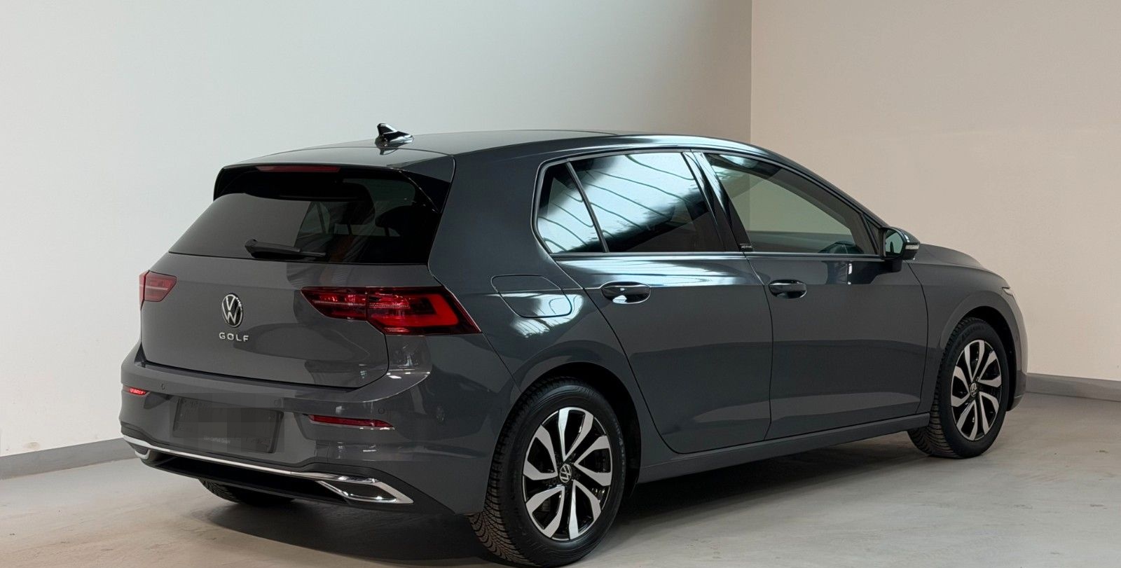 Volkswagen Golf VIII Lim. Active MATRIX-PANO-AHK-HUD-KAMERA foto 5
