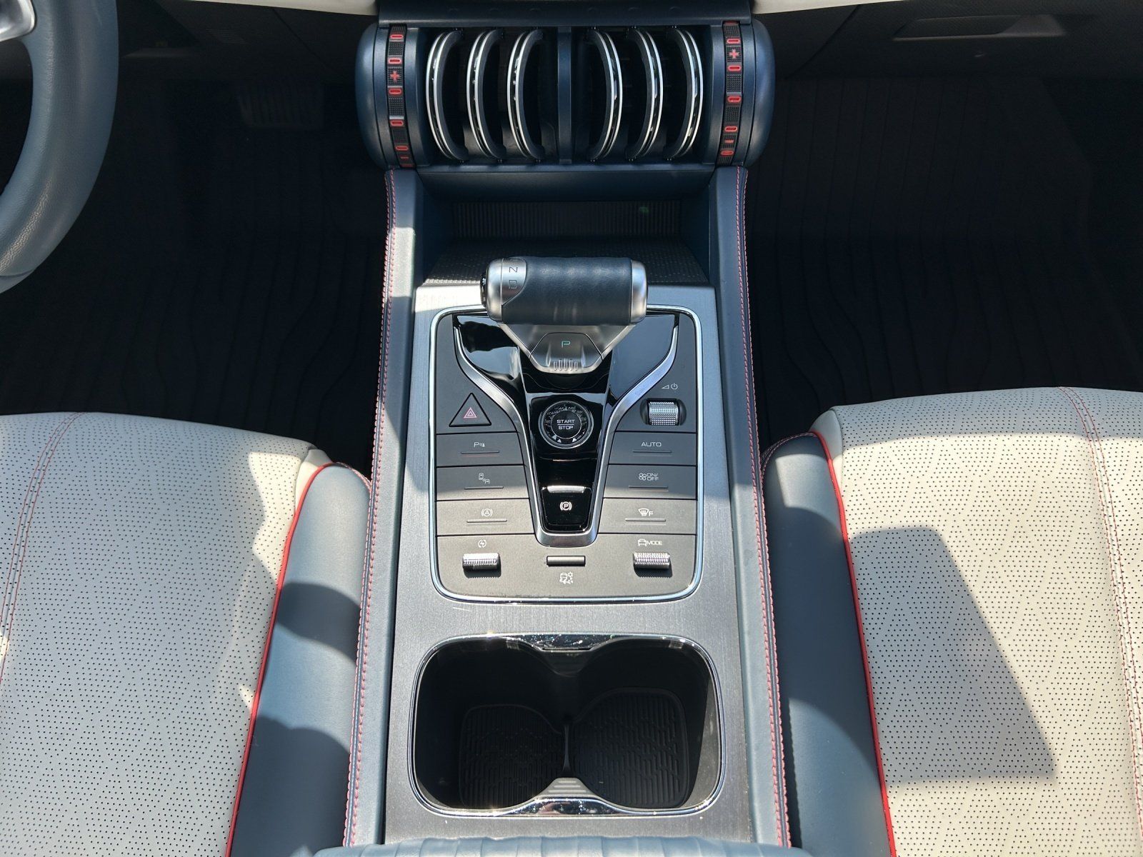 BYD ATTO 3 Aut./LED/ACC/360°/PANO/SHZ/NAVI/STANDHZG/ foto 9