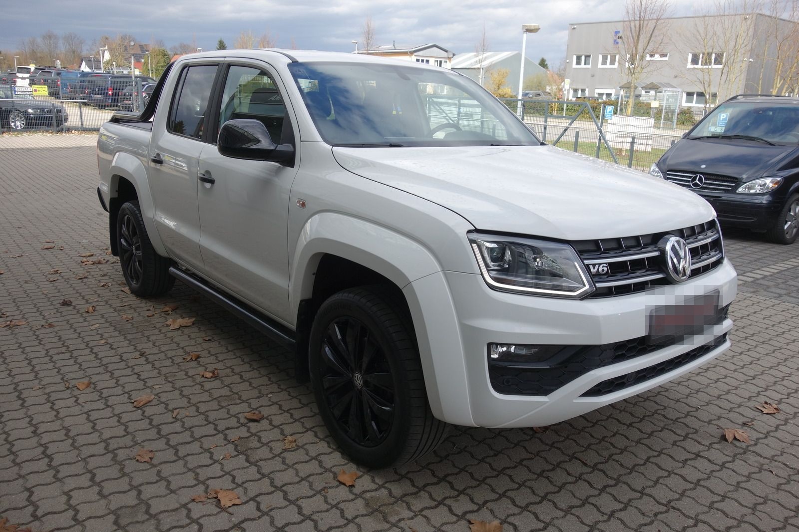 Volkswagen Amarok 3,0 TDI V6 4Mot DoKa STDHZG/AHK/KAM/20'' foto 2