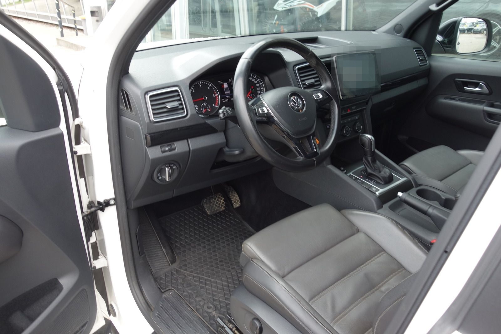 Volkswagen Amarok 3,0 TDI V6 4Mot DoKa STDHZG/AHK/KAM/20'' foto 4