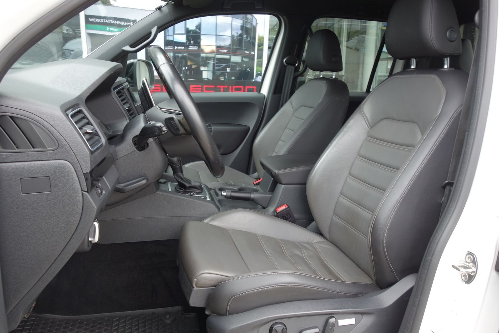 Volkswagen Amarok 3,0 TDI V6 4Mot DoKa STDHZG/AHK/KAM/20'' foto 7