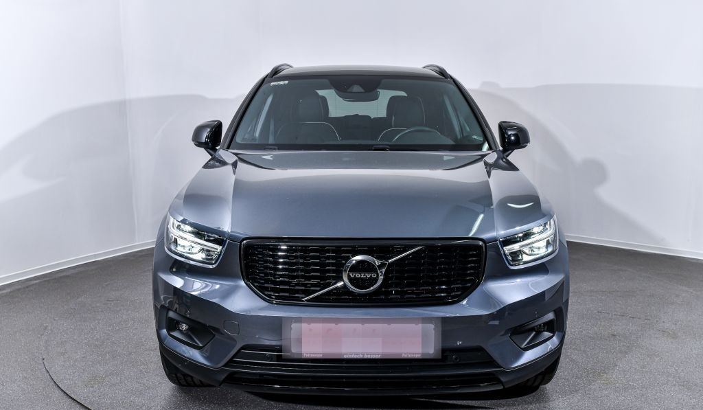 Volvo XC40 T4 R-Design foto 2