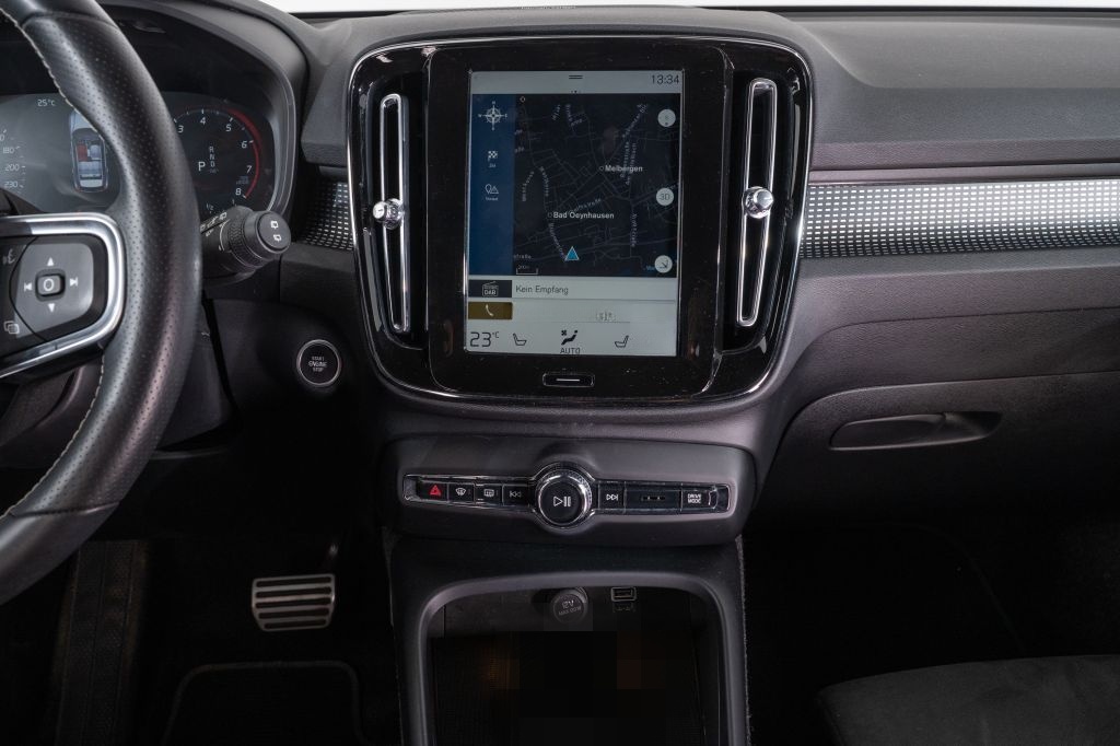 Volvo XC40 T4 R-Design foto 15