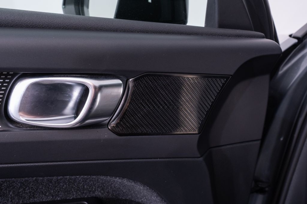 Volvo XC40 T4 R-Design foto 19