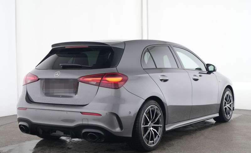 Mercedes-Benz A 35 AMG 4M NIGHT+AHK+RIDECONTROL+MULTIBEAM+LHZ foto 3